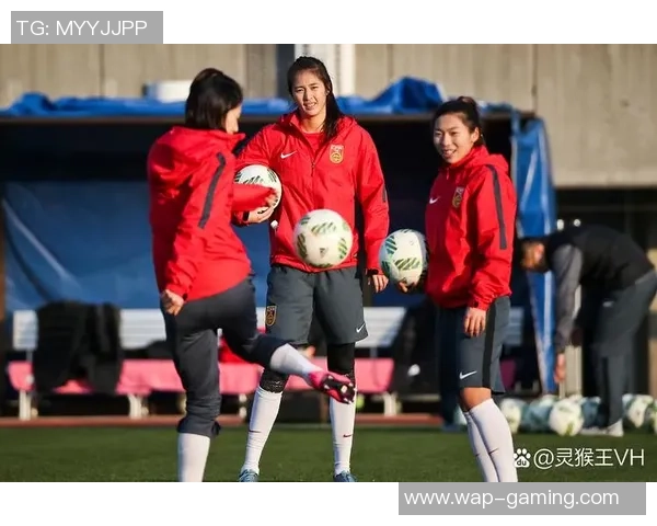 足球女超模:在绿茵场上绽放魅力与风采的女性力量 足球女超模:在绿茵场上绽放魅力与风采的女性力量